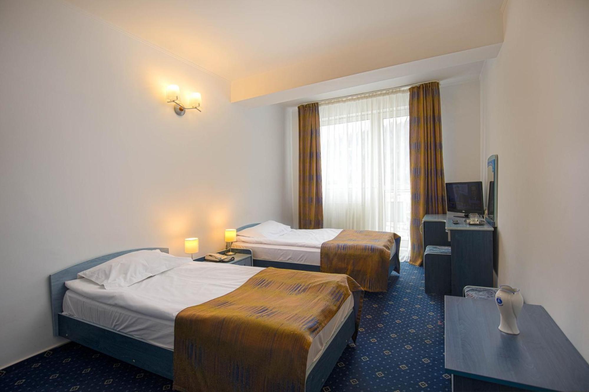 Hotel Alexandros 3*